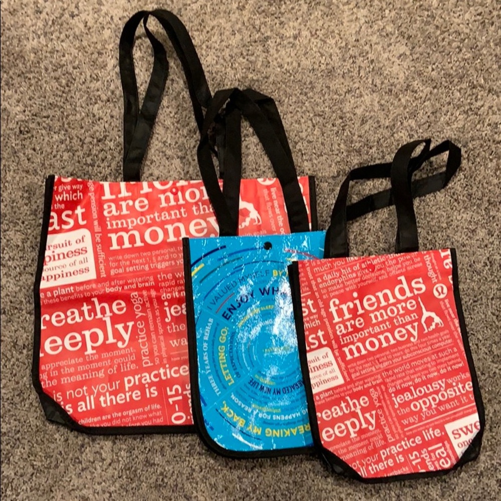 Lululemon shopping bags